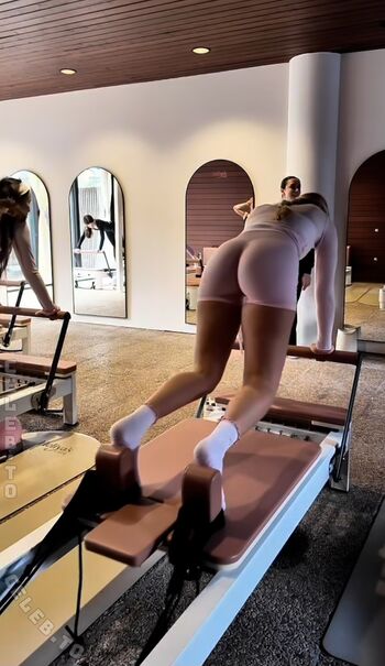 Full leaked Jellefeline private onlyfans photo