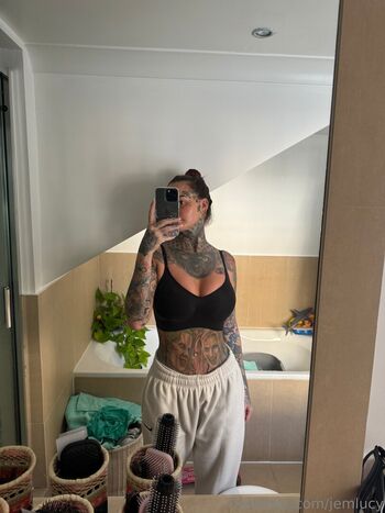 Full leaked Jemlucy private photo