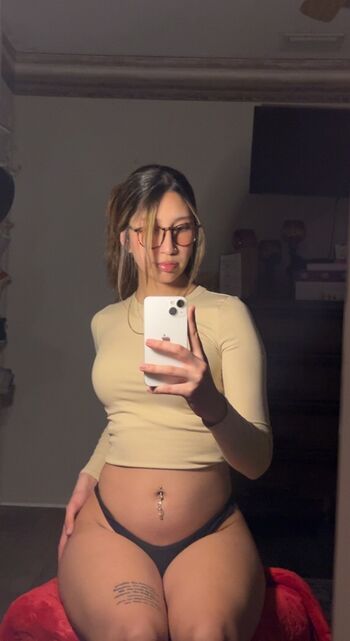 Full leaked Jemmaayre private onlyfans photo