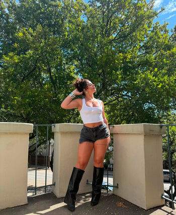 Full leaked Jen lowrie private onlyfans photo