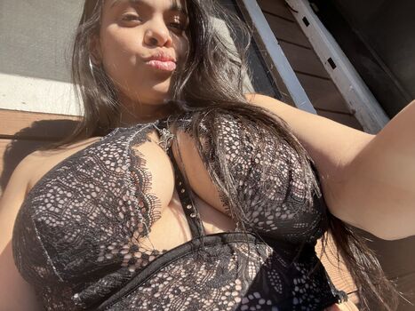 Full leaked Jenmarie private photo