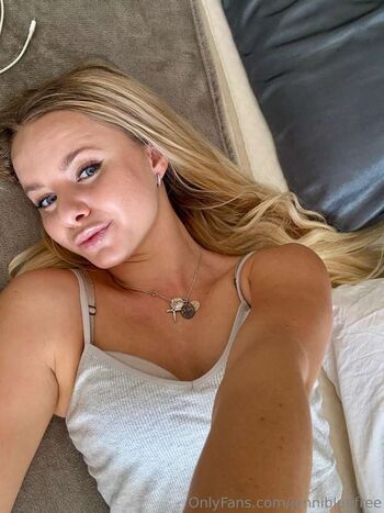 Full leaked Jenni blue page private onlyfans photo