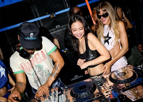 Full leaked Jennie blkpik private onlyfans photo