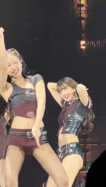 Full leaked Jennierubyjane page private onlyfans photo