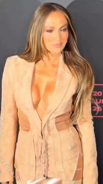 Full leaked Jennifer lopez page private photo