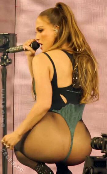 Full leaked Jennifer lopez private photo