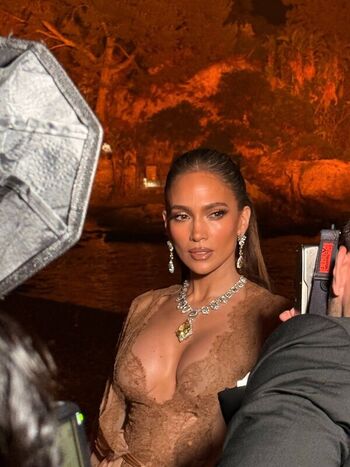 Jennifer Lopez