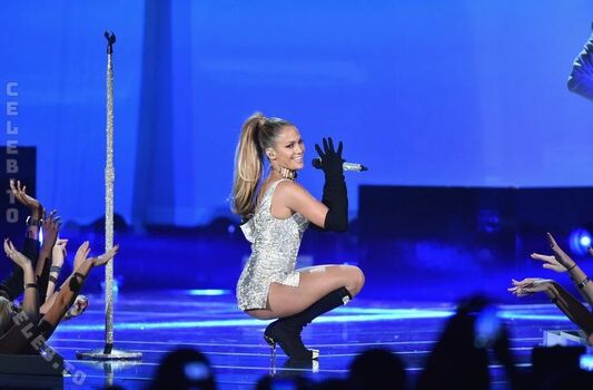 Full leaked Jennifer lopez private photo