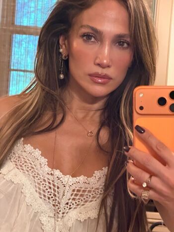 Jennifer Lopez