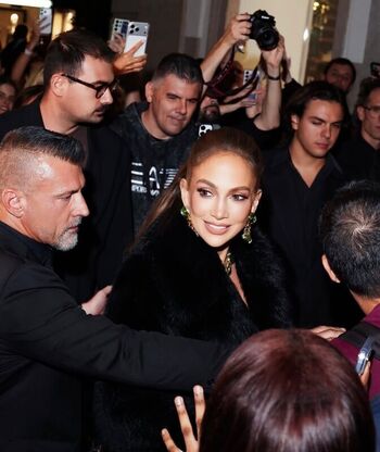 Full leaked Jennifer lopez private photo