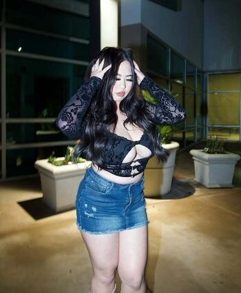 Full leaked Jennifer vang page private onlyfans photo