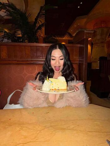 Full leaked Jennifer vang private onlyfans photo