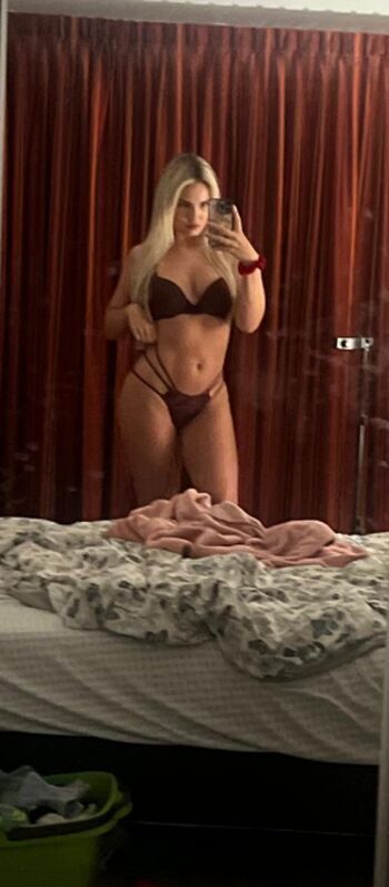 Full leaked Jenniferlevii private photo