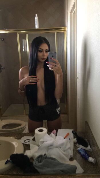 Full leaked Jenny private photo