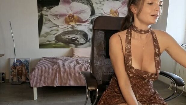 JennyCutey