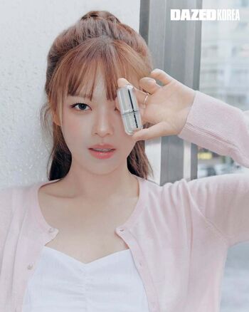 Full leaked Jeongyeon private photo