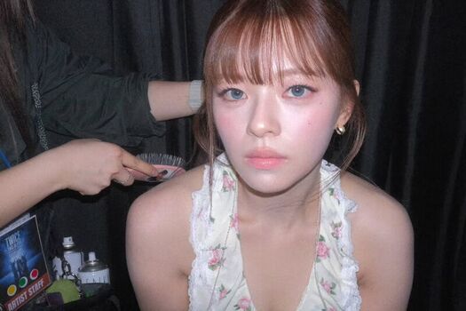 Full leaked Jeongyeon private photo