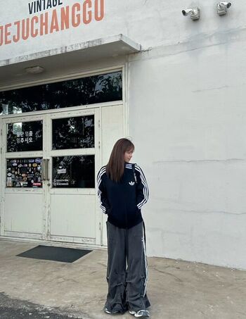 Full leaked Jeongyeon private photo