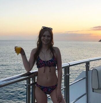 Full leaked Jess baker private photo