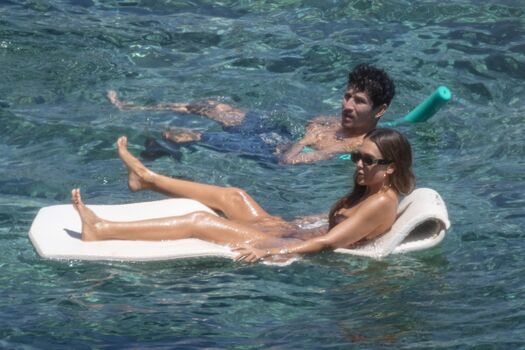 Full leaked Jessica alba private photo