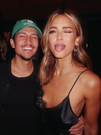 Full leaked Jessica alba private photo