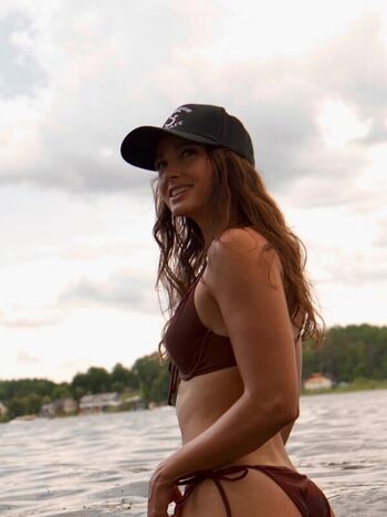 Full leaked Jessica baker private photo