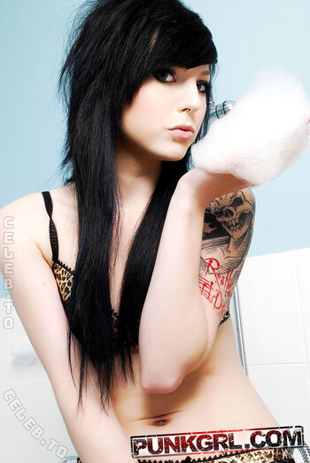 Jessica Messenger