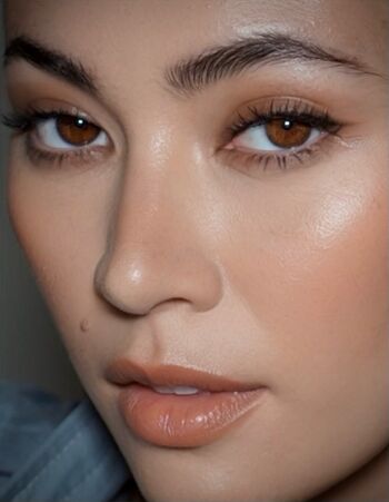 Jessica Yu Li Henwick