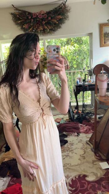 Full leaked Jessie paege page private onlyfans photo