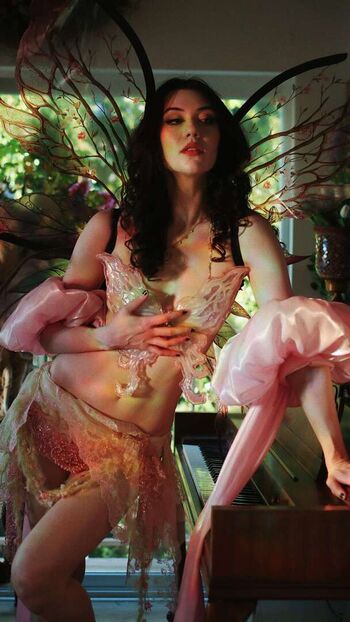 Full leaked Jessie paege page private onlyfans photo