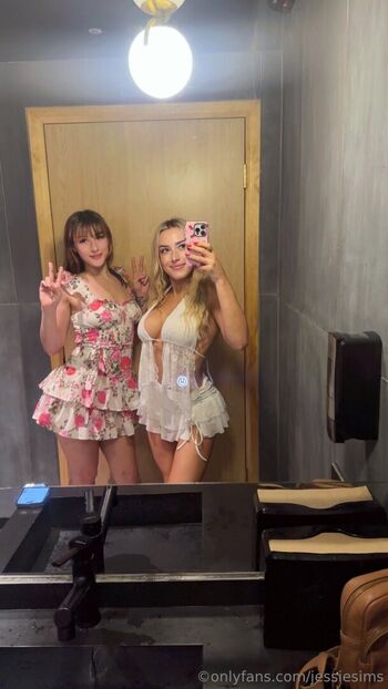 Full leaked Jessiesims private onlyfans photo