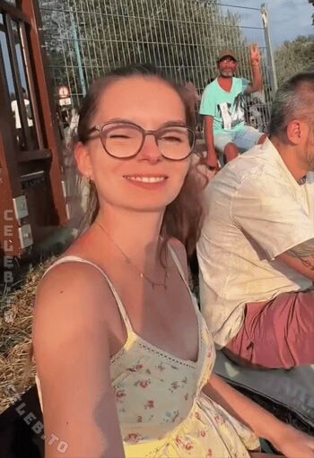Full leaked Jessii wee private photo