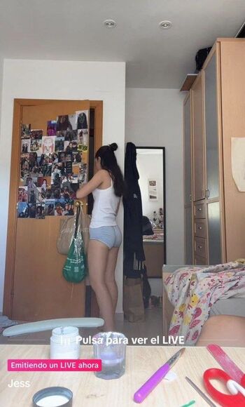 Full leaked Jessiinnie private photo
