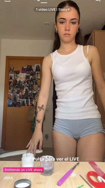 Full leaked Jessiinnie private photo