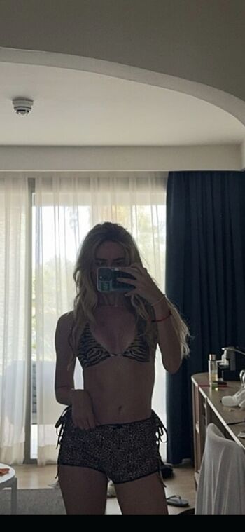 Full leaked Jessqualter private onlyfans photo