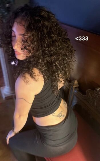 Full leaked Jezabzllz private onlyfans photo