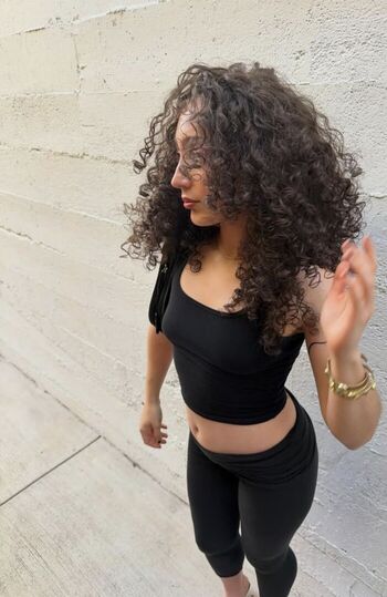 Full leaked Jezabzllz private onlyfans photo