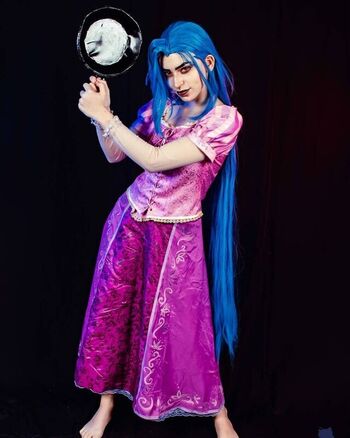 Jhen Cosplay