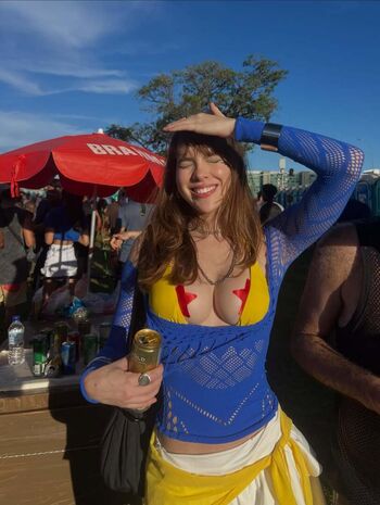 Full leaked Jhulia pimentel private onlyfans photo