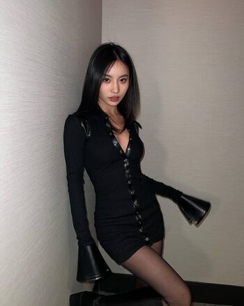 Full leaked Jia east page private onlyfans photo