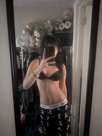 Full leaked Jiaxyzz private onlyfans photo