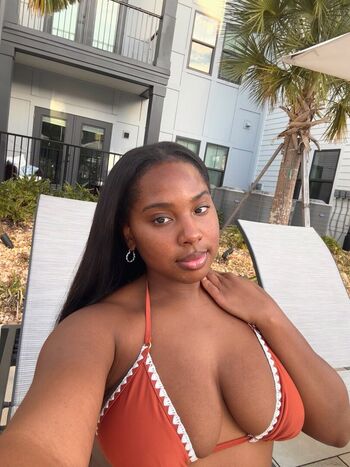 Full leaked Jiggyjayy private onlyfans photo