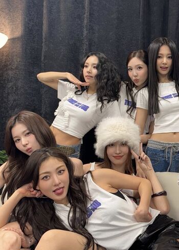 Full leaked Jihyo page private onlyfans photo