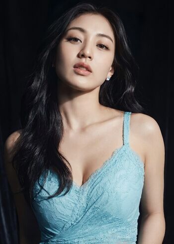 Full leaked Jihyo page private onlyfans photo