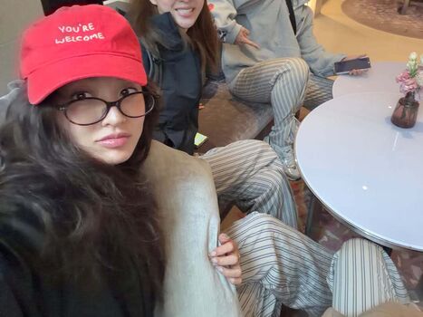 Full leaked Jihyo private photo