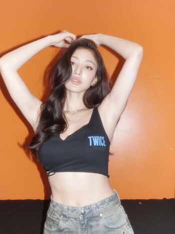 Full leaked Jihyo private photo