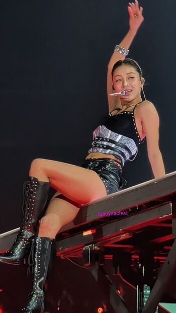 Full leaked Jihyo page private photo