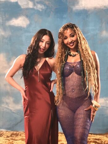 Full leaked Jihyo private photo