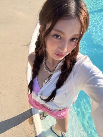 Full leaked Jihyo private photo