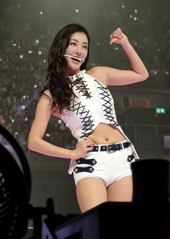 Full leaked Jihyo private photo